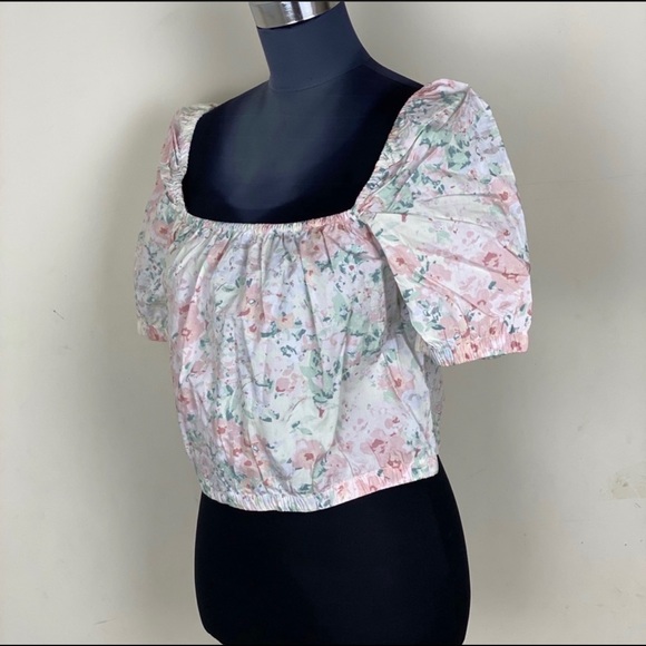 Floral off Shoulder Top - Picture 4 of 6
